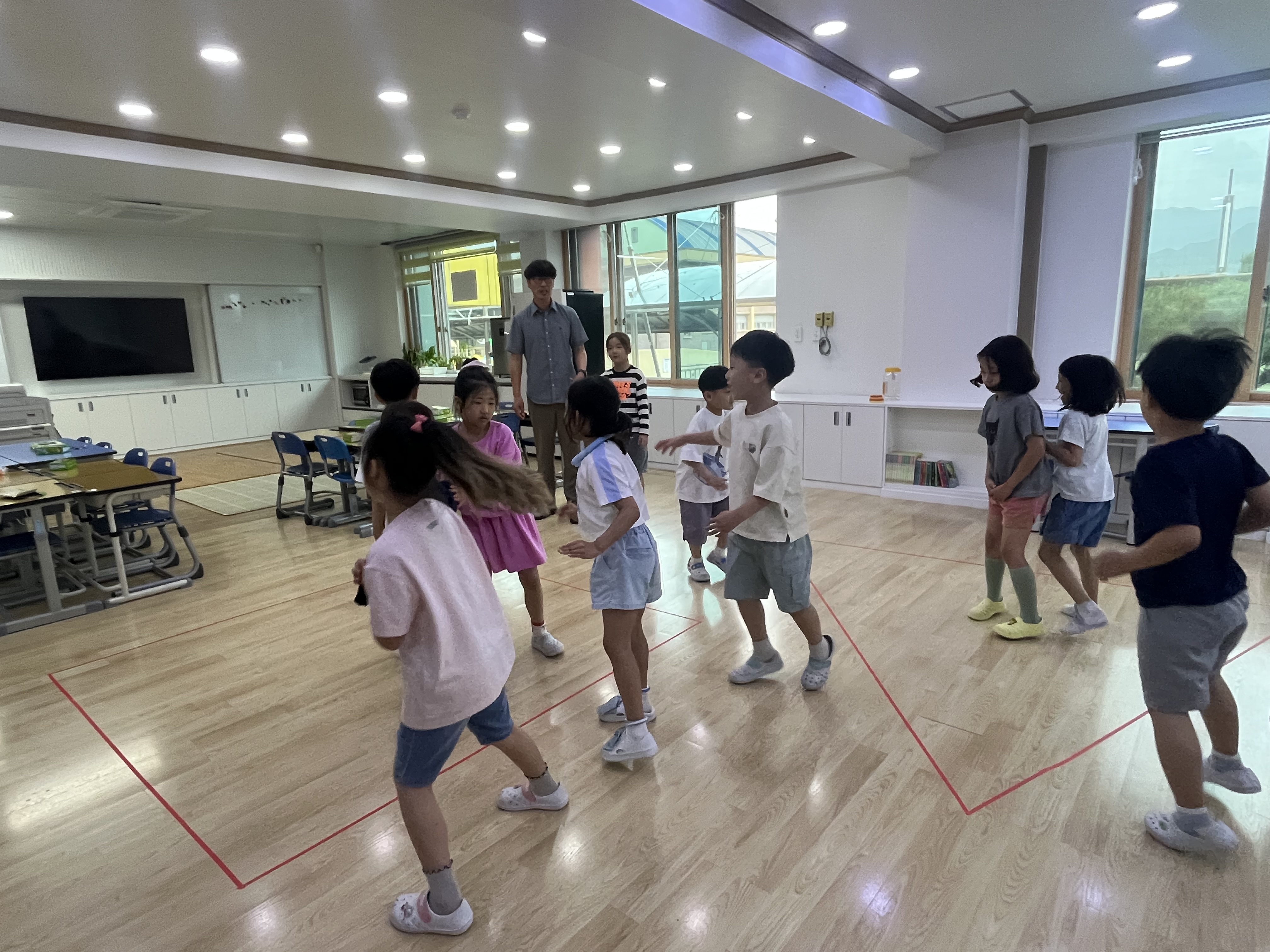 2025학년도 늘봄학교 공개수업(창의놀이 1학년) 사진